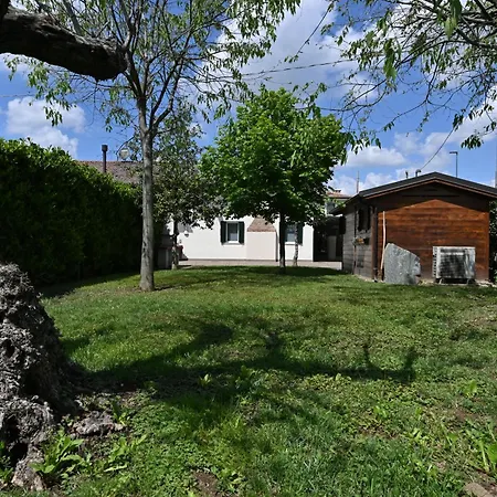 Ca Centosa Artistic House Storica Ristrutturata Con Patio E Giardino Villa
