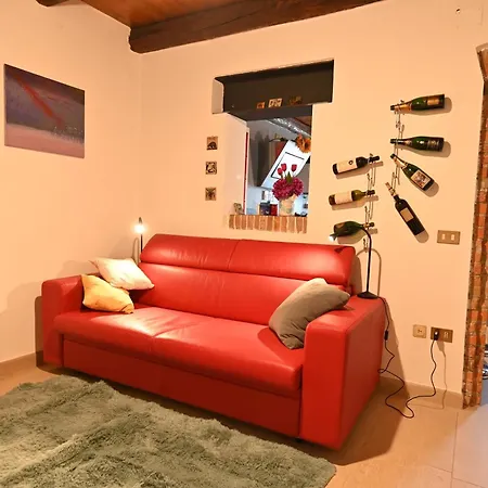 Ca Centosa Artistic House Storica Ristrutturata Con Patio E Giardino Villa *